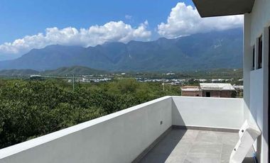 CASA EN VENTA EN AYSSO RESIDENCIAL, ZONA SUR ,CARRETERA NACIONAL ,MONTERREY N.L.