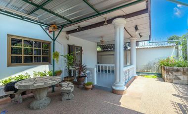 2 Bed house and pool for rent Huai Wang Nong