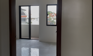 Brand New Modern Glass House For Sale