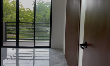 Brand New Modern Glass House For Sale