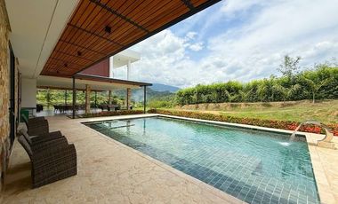 ALQUILER DE FINCA LOS ROSALES INF AL3244035285 EN PIEDECUESTA.