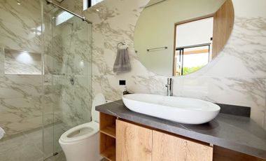 ALQUILER DE FINCA LOS ROSALES INF AL3244035285 EN PIEDECUESTA.