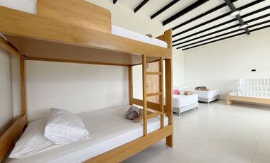 ALQUILER DE FINCA LOS ROSALES INF AL3244035285 EN PIEDECUESTA.