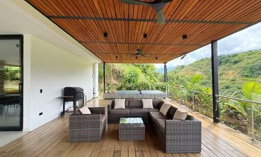 ALQUILER DE FINCA LOS ROSALES INF AL3244035285 EN PIEDECUESTA.