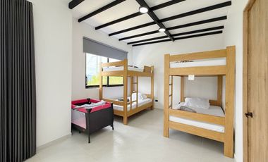 ALQUILER DE FINCA LOS ROSALES INF AL3244035285 EN PIEDECUESTA.