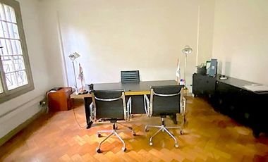 Oportunidad Única para Inversionistas y Proyectos Educacionales en el Centro de Santiago