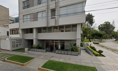 DPTO. DE ESTRENO BIEN ILUMINADO - URB. HIGUERETA - SURCO