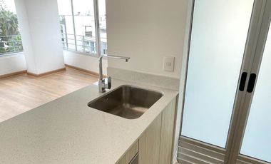 DPTO. DE ESTRENO BIEN ILUMINADO - URB. HIGUERETA - SURCO