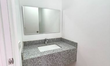 DPTO. DE ESTRENO BIEN ILUMINADO - URB. HIGUERETA - SURCO