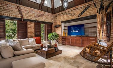 ALQUILER DE FINCA EL GUAYABO INF AL3244035248 EN COPACABANA.