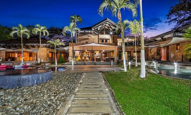 ALQUILER DE FINCA EL GUAYABO INF AL3244035248 EN COPACABANA.