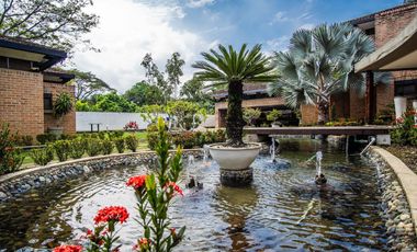 ALQUILER DE FINCA EL GUAYABO INF AL3244035248 EN COPACABANA.