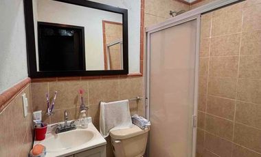 Casa en venta en Rinconadas del Valle, Jardines del Valle en Zapopan Jalisco