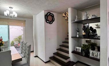 Casa en venta en Rinconadas del Valle, Jardines del Valle en Zapopan Jalisco
