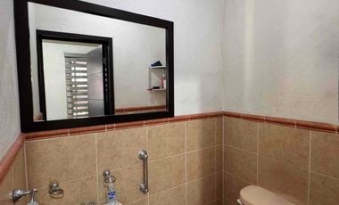 Casa en venta en Rinconadas del Valle, Jardines del Valle en Zapopan Jalisco
