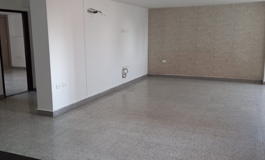 Apartamento en arriendo en Alto Prado.