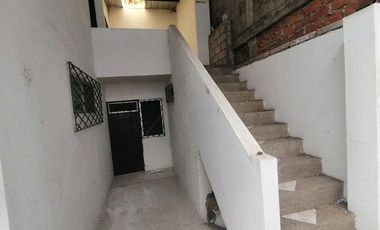 SE VENDE CASA DE 2 PISOS CON GALPON, BABAHOYO