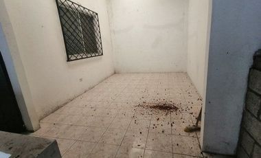 SE VENDE CASA DE 2 PISOS CON GALPON, BABAHOYO