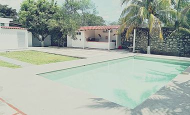 Casa Residencial Estilo Quinta