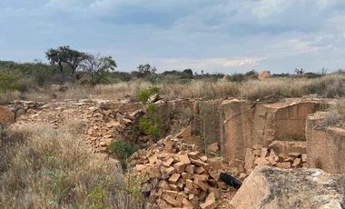 VENTA TERRENO CON BANCO DE MATERIAL DE CANTERA HIDALGO