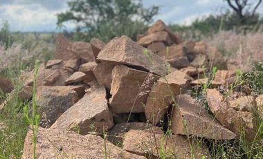 VENTA TERRENO CON BANCO DE MATERIAL DE CANTERA HIDALGO