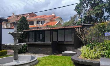 Casa en venta DE UN PISO sector puertas del sol el batan san Sebastián con área verde
