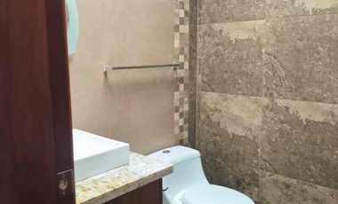 Casa en venta DE UN PISO sector puertas del sol el batan san Sebastián con área verde