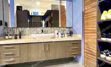 Departamento  en planta baja con 3 recámaras