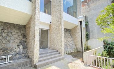 Gran casa de diseño, 4recs en Bosques de Las Lomas!