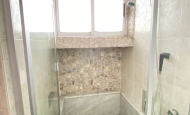 Gran casa de diseño, 4recs en Bosques de Las Lomas!