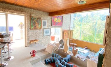 Gran casa de diseño, 4recs en Bosques de Las Lomas!