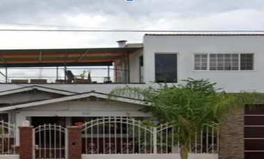 Residencia de Gran Amplitud en El Refugio | ¡510 m² de Construcción!