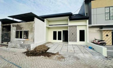 DIJUAL RUMAH DIMAKASSAR, JALAN MERANTI DEKAT MALL PANAKKUKANG