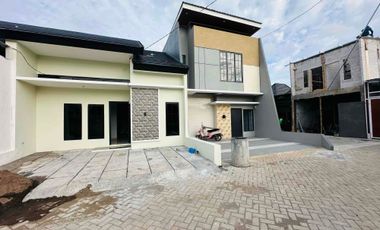 DIJUAL RUMAH DIMAKASSAR, JALAN MERANTI DEKAT MALL PANAKKUKANG