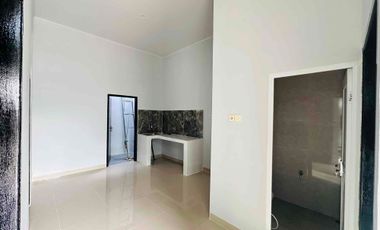 DIJUAL RUMAH DIMAKASSAR, JALAN MERANTI DEKAT MALL PANAKKUKANG