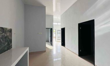 DIJUAL RUMAH DIMAKASSAR, JALAN MERANTI DEKAT MALL PANAKKUKANG