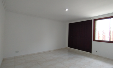 Apartamento en arriendo en Alto Prado.
