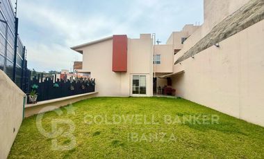 Venta Casa Arborada, Lago Esmeralda