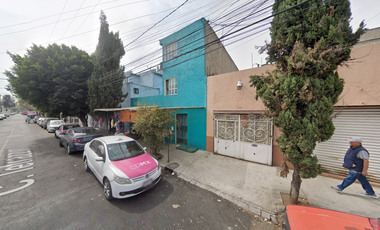 CASA EN CALLE TETRAZZINI, VALLEJO, GUSTAVO A. MADERO, CIUDAD DE MÉXICO. ¡NO CRÉDITOS!