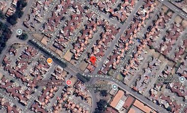 Casa en Hacienda del Jardin, EDOMEX