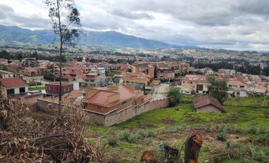 Terrenos En Venta en Cuenca 2.256 m² con vista, alta plusvalía y oportunidad de inversión