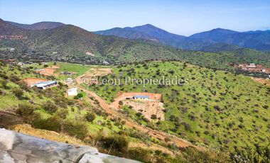 Leon Propiedades vende parcela con casa en sector lo Águila, Curacaví.