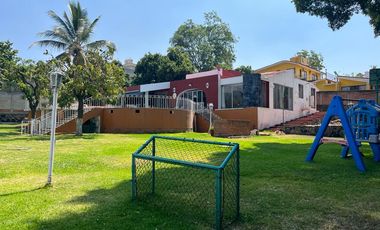 VENTA DE CASA EN FRACC. VERGELES DE OAXTEPEC, MORELOS