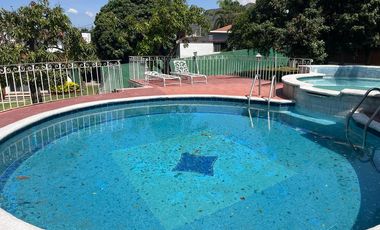 VENTA DE CASA EN FRACC. VERGELES DE OAXTEPEC, MORELOS