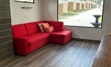 Casas a estrenar de 192m2, ubicadas en la Urb. Pueblo Viejo, 3 dormitorios, estudio, 2 estacionamientos