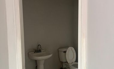 LOCAL FRENTE AL BLVD. DIAZ ORDAZ EN RENTA EN PLAZA COMERCIAL