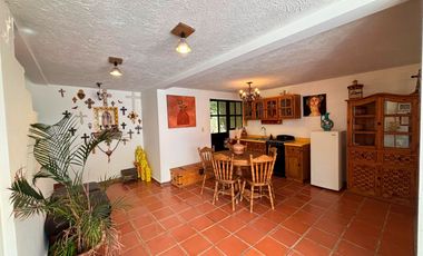 QUINTA EN VENTA COMANJA DE CORONA JALISCO 3 CASAS DENTRO DEL TERRENO A 30 MIN DE EL MOLINO.