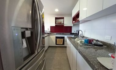 Vendo bello y amplio apartamento en zona exclusiva Bogota-Norte