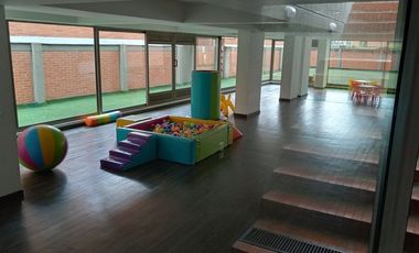 Vendo bello y amplio apartamento en zona exclusiva Bogota-Norte