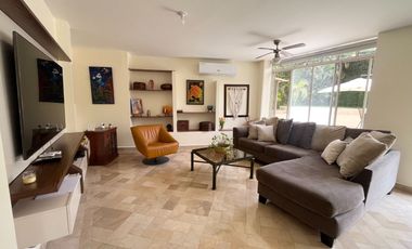 PRECIOSA Y AMPLIA CASA RENTO EN PUERTO AZUL